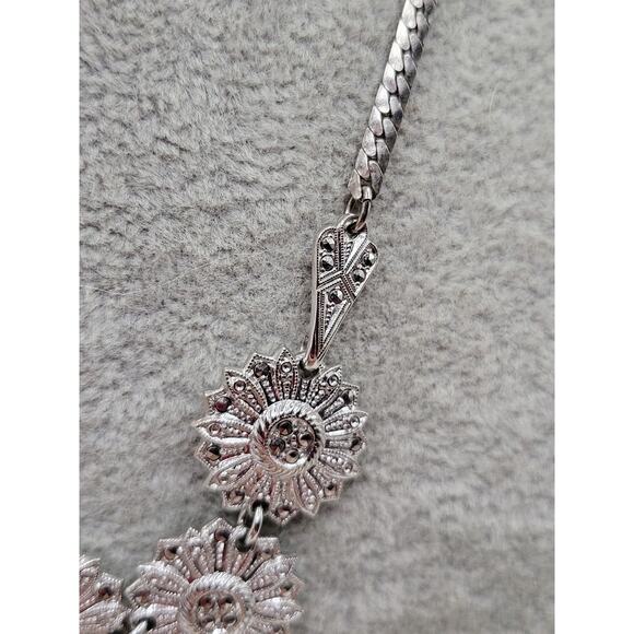 Vintage Floral Necklace Marked Sterling with Marcasite Accents 17 Inch - Picture 6 of 10